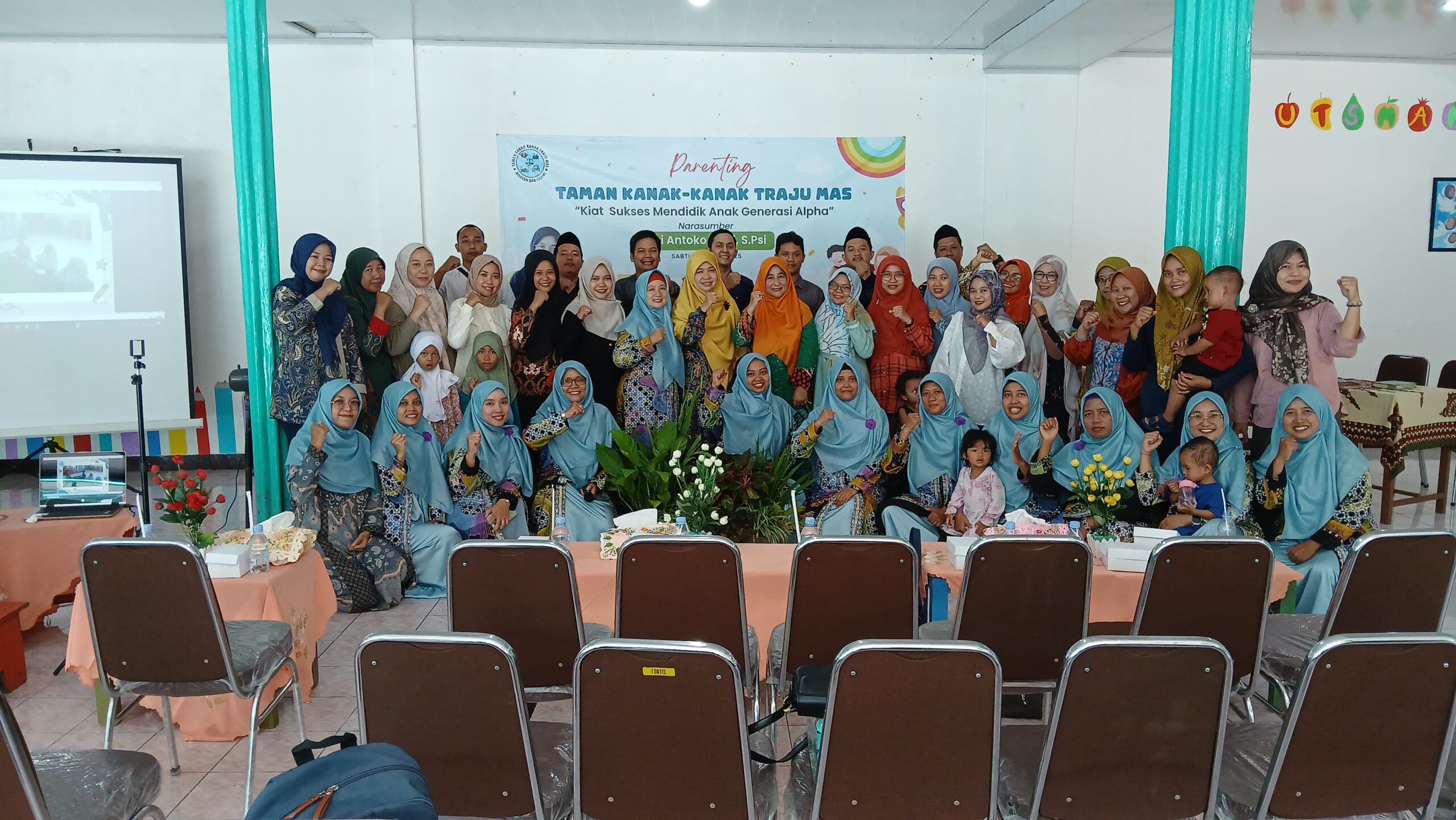 You are currently viewing PAUD Terpadu Traju Mas Gelar Parenting, Kiat Sukses Mendidik Anak Generasi Alpha