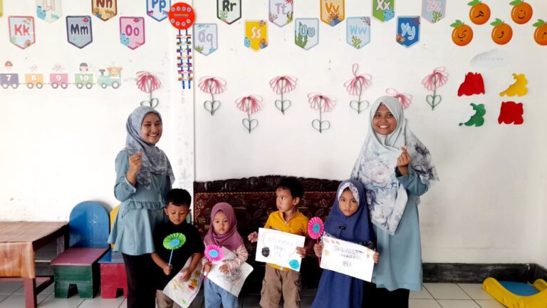 Read more about the article Dari Aku untuk Ibu. Selamat hari Ibu, Aku Sayang Ibu!