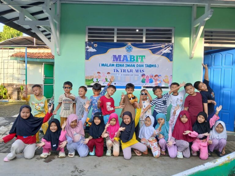Read more about the article MABIT PAUD Terpadu Traju Mas: Meningkatkan Disiplin, Tanggung Jawab dan Spiritual Anak
